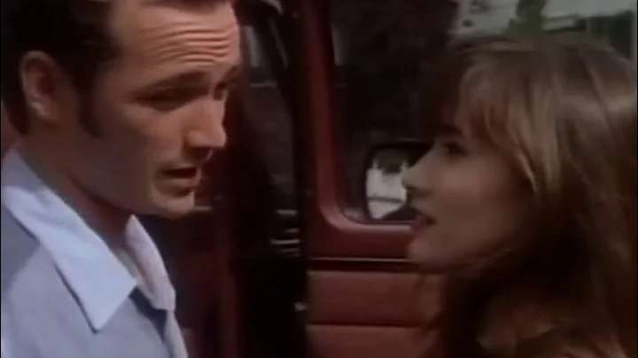 Brenda & Donna take off to Paris (season 3)