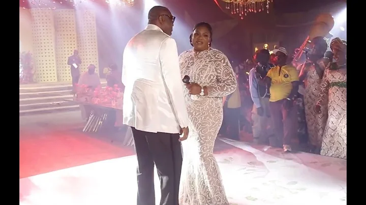 LIVE: DOLLARS REIGNED SUPREME AT THE WEDDING CEREMONY OF TEMILADE AND OLABANJI WITH K1 DE ULTIMATE