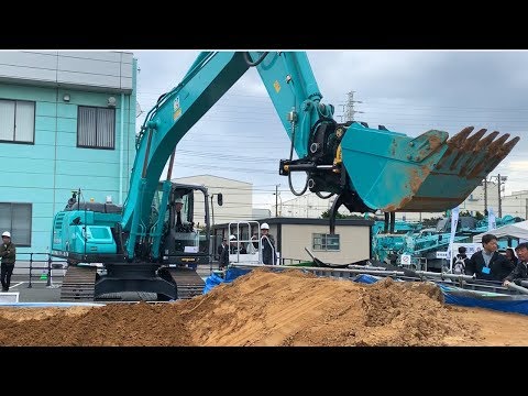 Video Đập Hộp Máy Xúc KOBELCO SK200 -10 2019 Gầu Xoay 360 Độ... - youtube