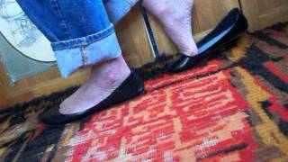 Closeup Heel Popping My Predicitons Flats 20Mar14