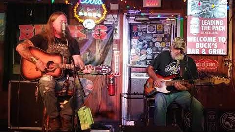 Chasing The Light - Casper McWade at Buck