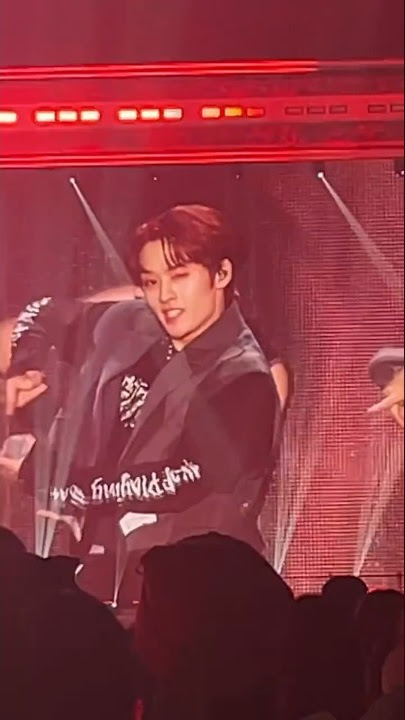 SUPER BOWL LEE KNOW #leeknow #superbowl #skz