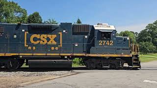 CSX Y123-11 Using a GP38-2 Ex Conrail & a GP40-2 Headed to the Paper Mill in Roanoke Rapids NC 