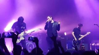 You Me At Six - Give (31 mars 2017 - Paris (La Cigale))