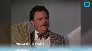 Famous Actor Bernard Fox Dies At 89 Net Worth