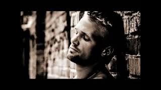 Sarah  Dawn Finer  ' I remember  love '