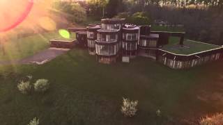 The abandoned glass mansion