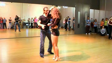 Willem & Bess (DançAlegria) zouk demo at YUZE 2015