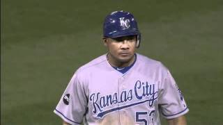 2011/09/24 Sale picks off Melky