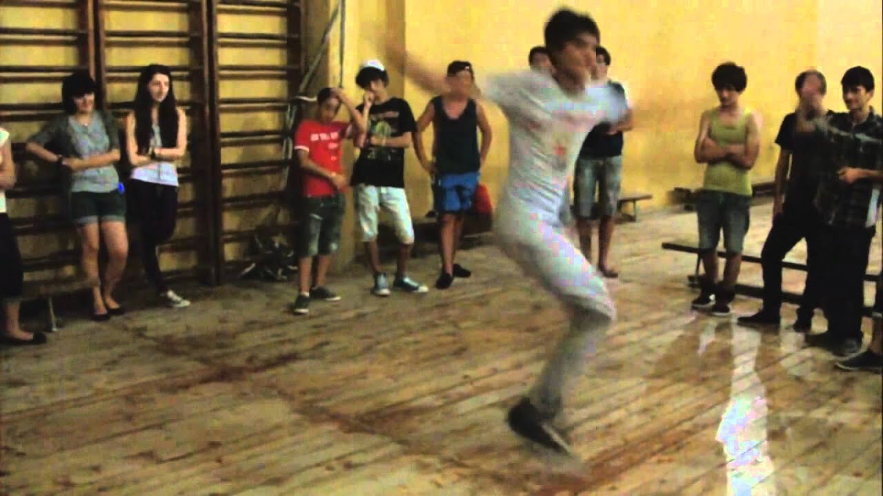 SNK ELECTRO FAVORIT DANCERS [MIKINE]