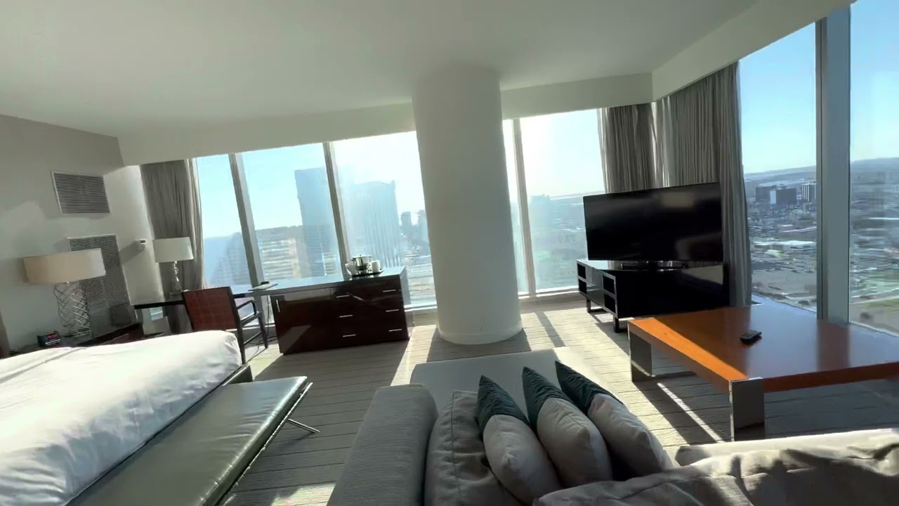 Atlantic City | Ocean Resort | King Bed Suite | Ocean View | City View