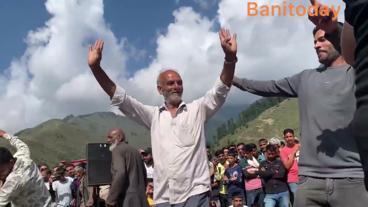 kashmiri song #singer Majid Bashier #chinj mela Sarthal 2025.