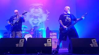 Crowbar &quot;To Carry The Load&quot; (excerpt) live at Roadburn 2018
