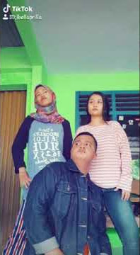 Ubur-ubur dance :) - TikTok