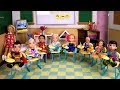 School started ! Elsa and Anna toddlers - first day - new students - Barbie is teacher - classroom