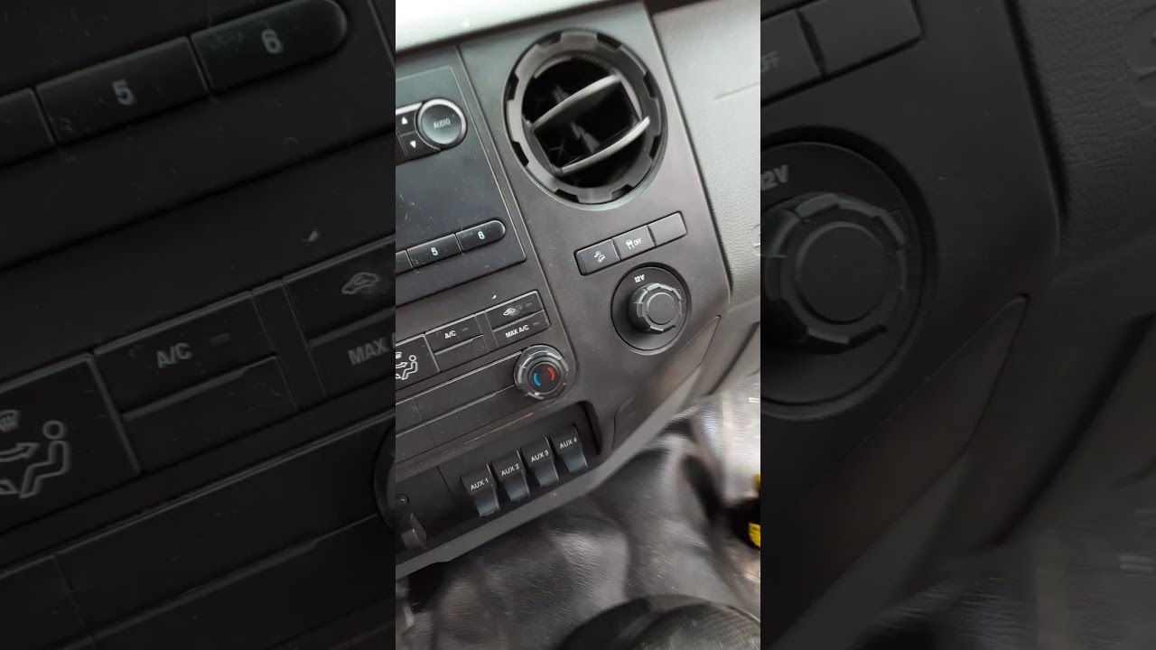 2011 Ford f350 diésel not power on clúster and not start - YouTube