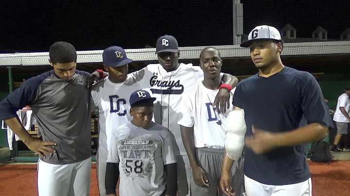 Des Stegall exit interview (with teammates)