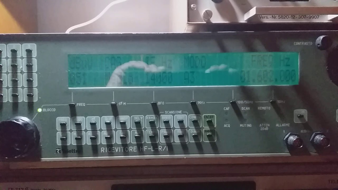 Khz Am 1602 Khz AM Radio Milano. Rx Telettra HF-L-R/I - YouTube