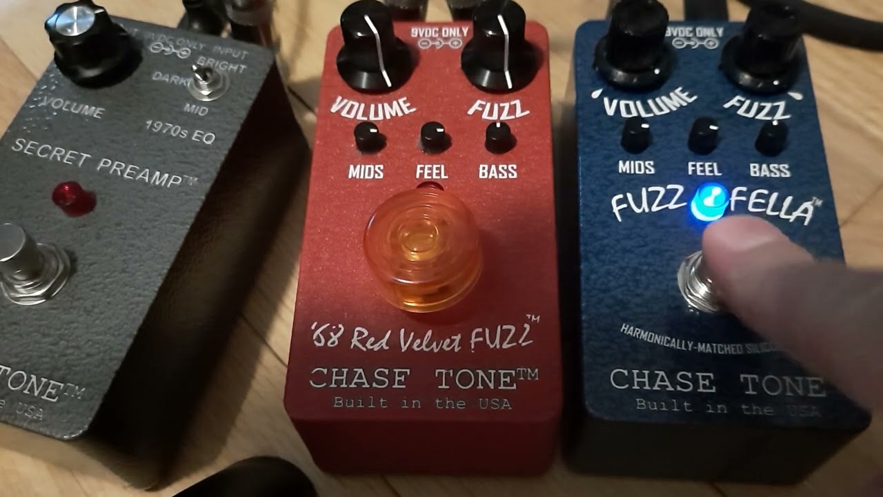 Chasetone 68 red velvet fuzz vs fuzz fella - YouTube