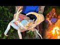 SURVIVAL ON RAW SOIL NO FOOD NO SHELTER GIANT CRAB CATCH N ROAST