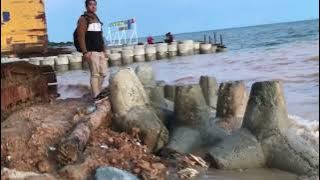 Abrasion and survey at Kemala Beach | Group 8 English K