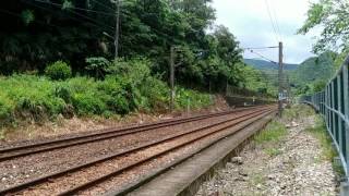 1060728 努力爬上牡丹坡的莒光號西行列車