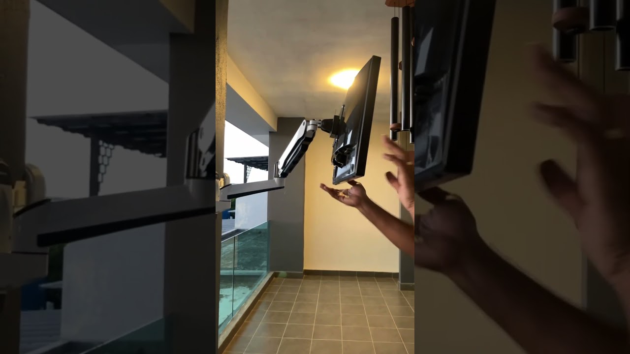 Full Motion Pillar Monitor Mount