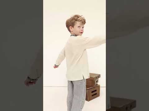 Вишиванка для хлопчика «Любомир» бежева, видео 1