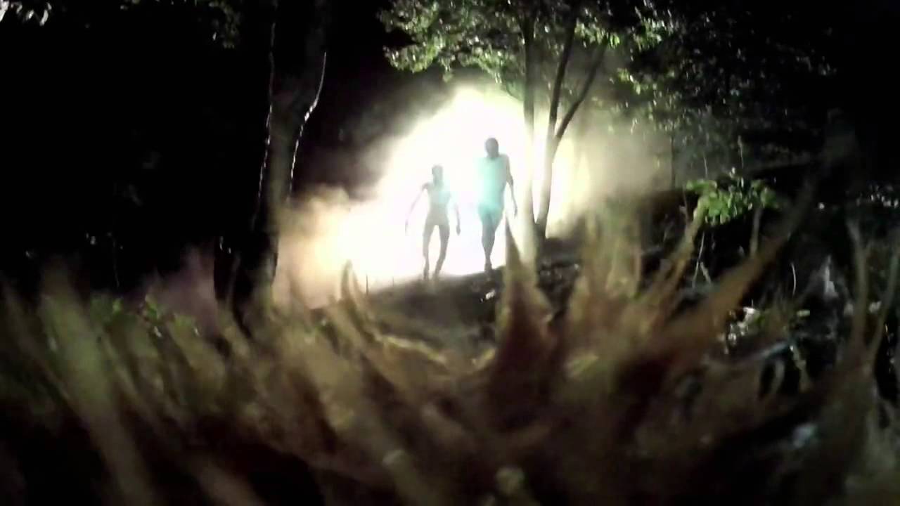 V/H/S/ 2 Tráiler en español YouTube