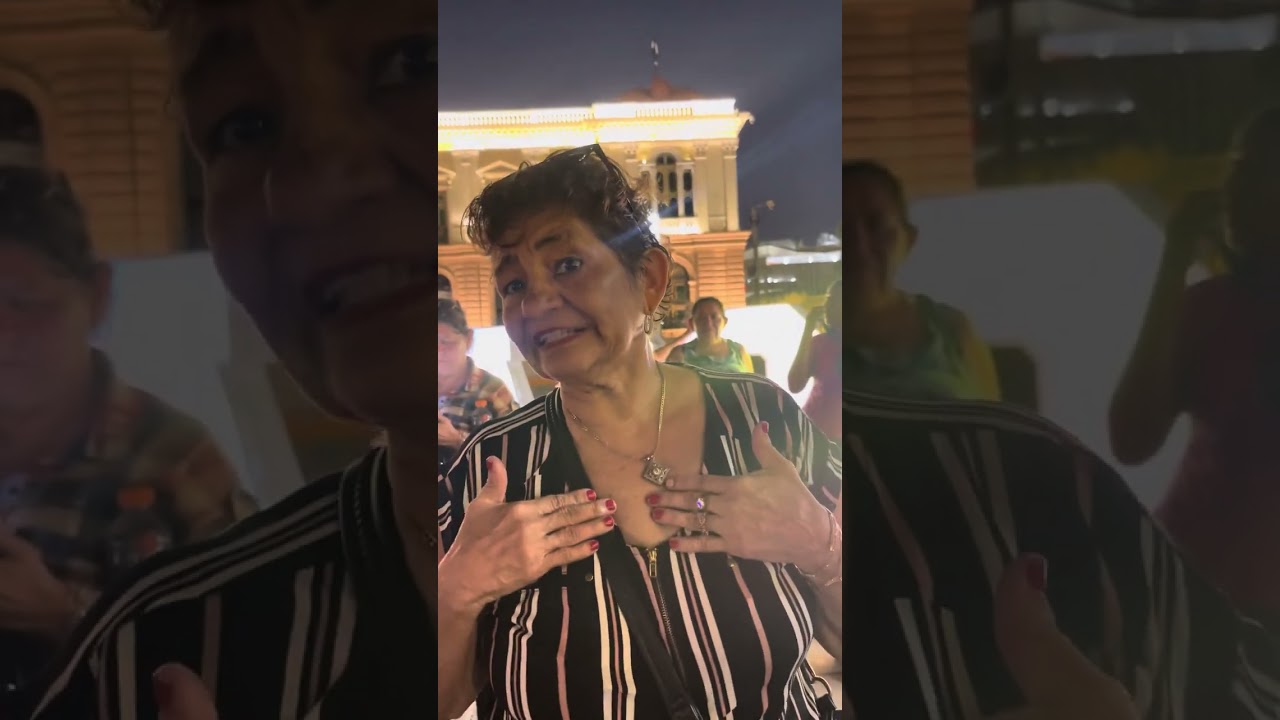 La tía María nos da su opinión de cómo está El Salvador hoy en día