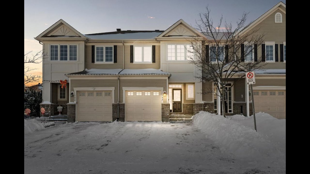 102 Lochnaw Private | Ottawa | The Wright Team