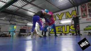 Iron Fly, Dark Mayhem Y Papá Shango Vs. Rey Hades, Caelius Y Helios