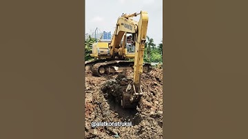 INI ADALAH PENAMPAKAN LUMPUR HASIL NORMALISASI KALI BEKASI DWNGAN EXCAVATOR KOMATSU PC 200 #shorts