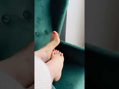 All about Red Feet | Black Nail Paint | Natural Beauty | #shorts #shortsfeed #ytshorts #feet #foot