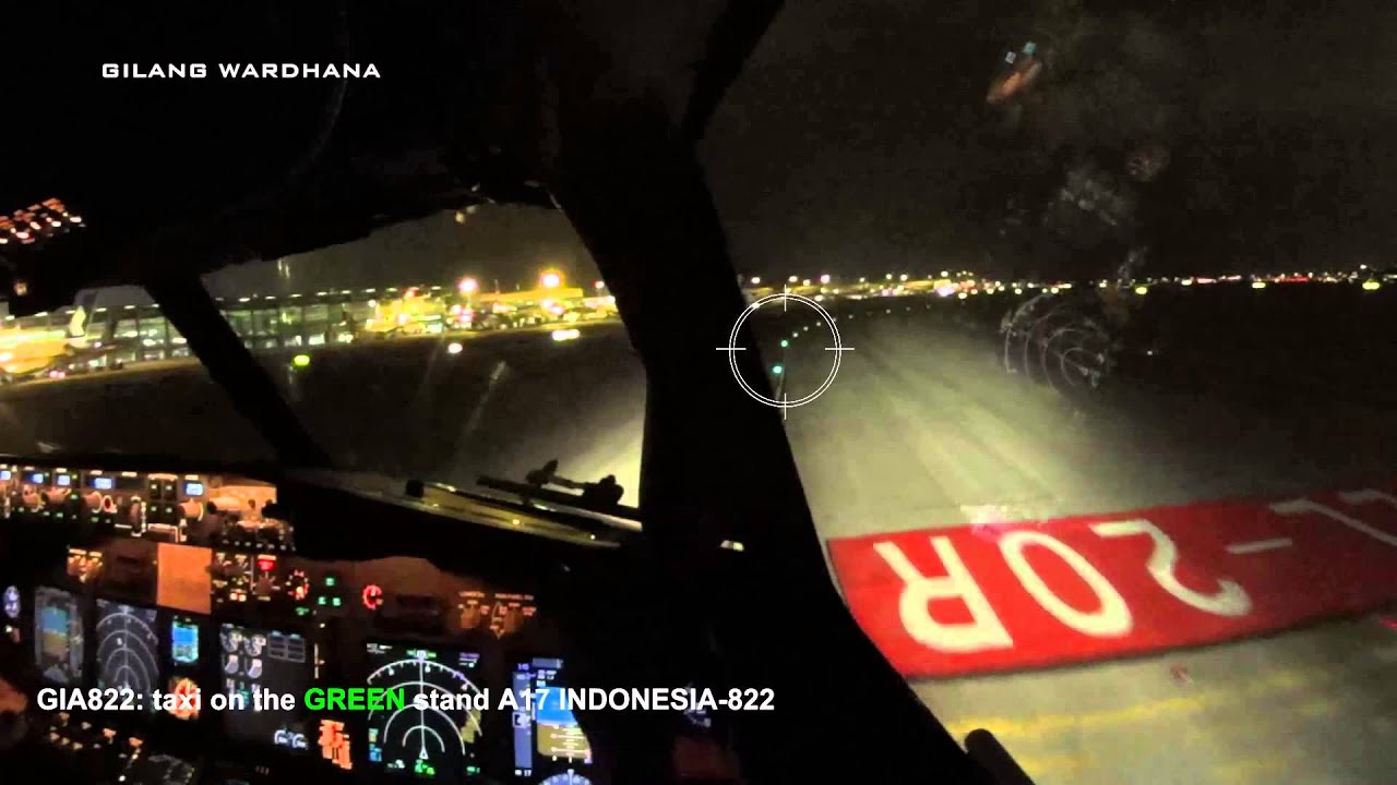 Taxi on the GREEN! Approach and Landing - Singapore Changi Intl Airport