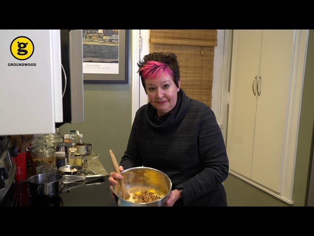 How to Bake Hummingbird Cake with Author Libby Martinez