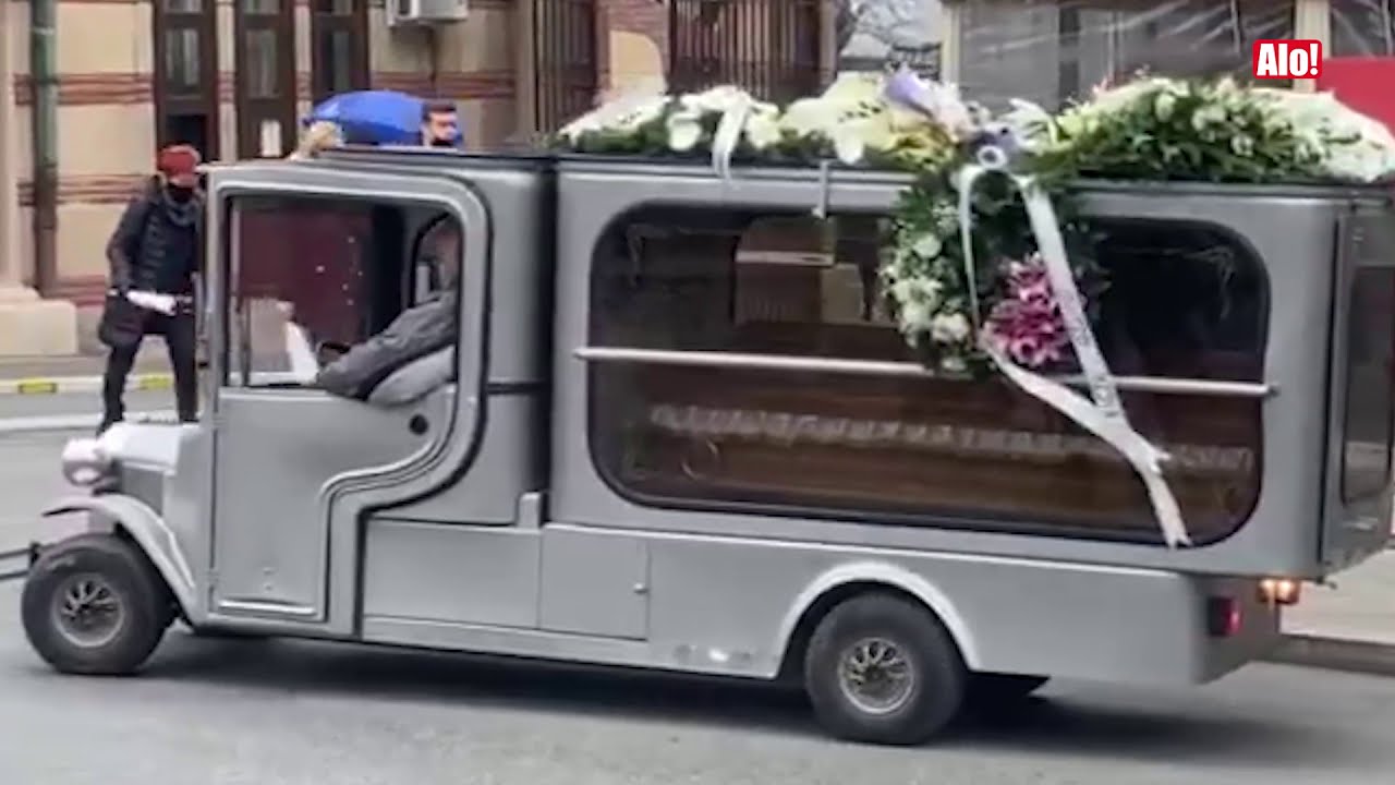 Sahrana Sanje Ilića na Novom Groblju - Muzičar sahranjen uz prisustvo najbližih