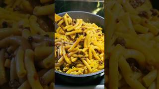 Einfaches One-Pot-Rezept mit Hackfleisch-Pasta: Perfekt für unter der Woc