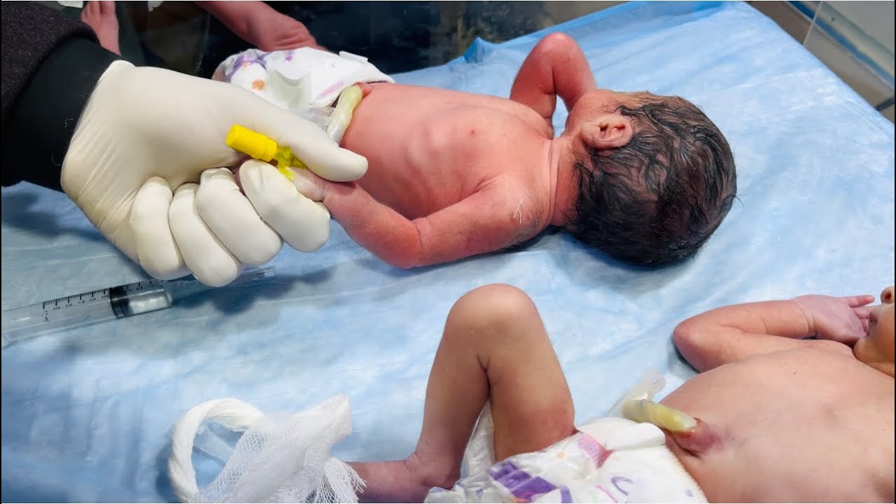 Iv Line Baby Neonatal IV Line Insertion Procedure | NICU Clinical Nursing ...