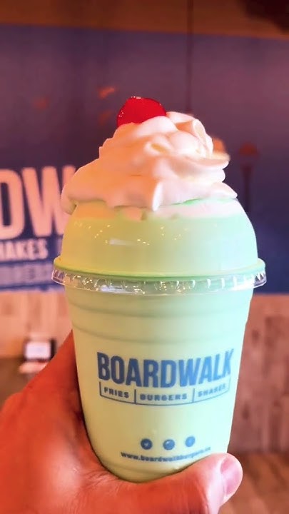 Boardwalk Burgers Shakes edmonton foodreview halal yeg burgers boardwalk-burgers-shakes-edmonton-foodreview-halal-yeg-burgers