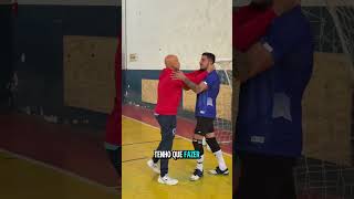 Como sair do gol no 2 contra 1!!! #goleiro #futsal #dicas
