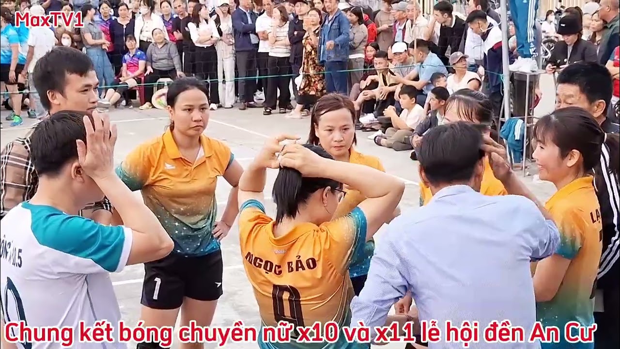 Lễ hội đền An Cư Chung kết bóng chuyền nữ x10 và x11