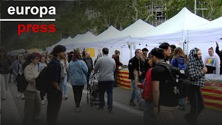 Barcelona espera un Sant Jordi con récord de ventas de libros y rosas