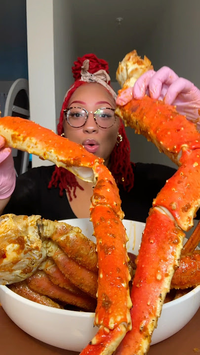 Huge King Crab 🦀 | King Crab Seafood Boil #mukbang #seafoodboil