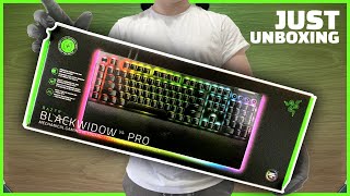 Razer BlackWidow V4 Pro Mechanical Gaming Keyboard - UNBOXING ASMR