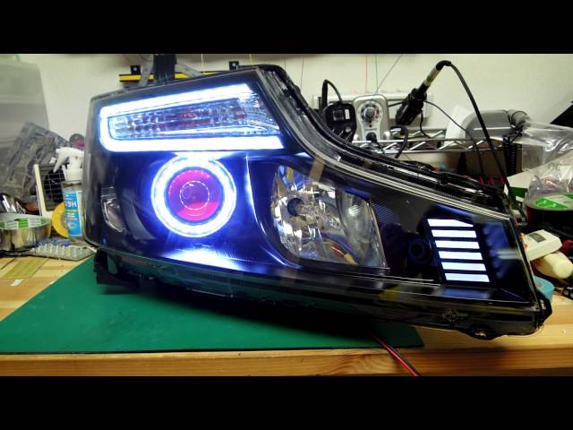 RKステップワゴン ヘッドライト加工 - YouTube