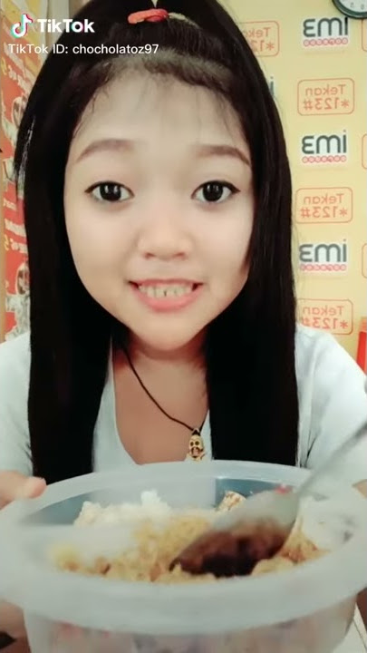 Mangan mie sek ben gak modar