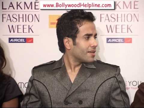 Tushar Kapoor & Preeti Desai On Ramp For Designer Subbah Sharma