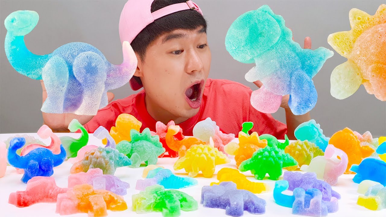 Mukbang 공룡먹방 Dinosaur Food Mukbang 공룡코하쿠토 Dinosaur Kohakuto 무지개공룡 candy Chocolate JJAEMI째미 Eating