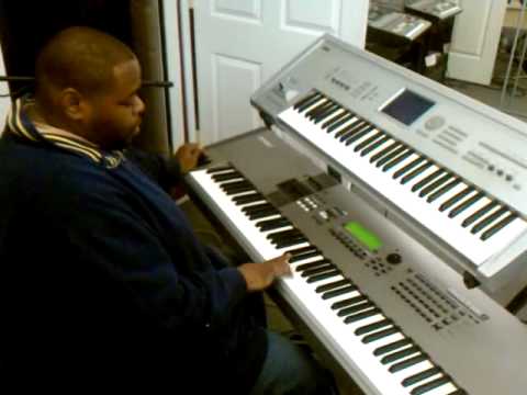 Big Wade plays This Christmas by Donnie Hathaway